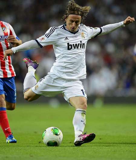 埃及媒体：有沙特俱乐部为萨拉赫开出薪资超过C罗的报价